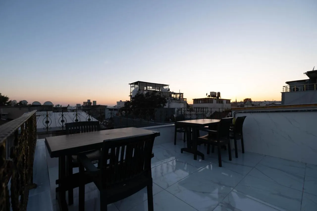 Homestay Hopefull Hotel Istanbul