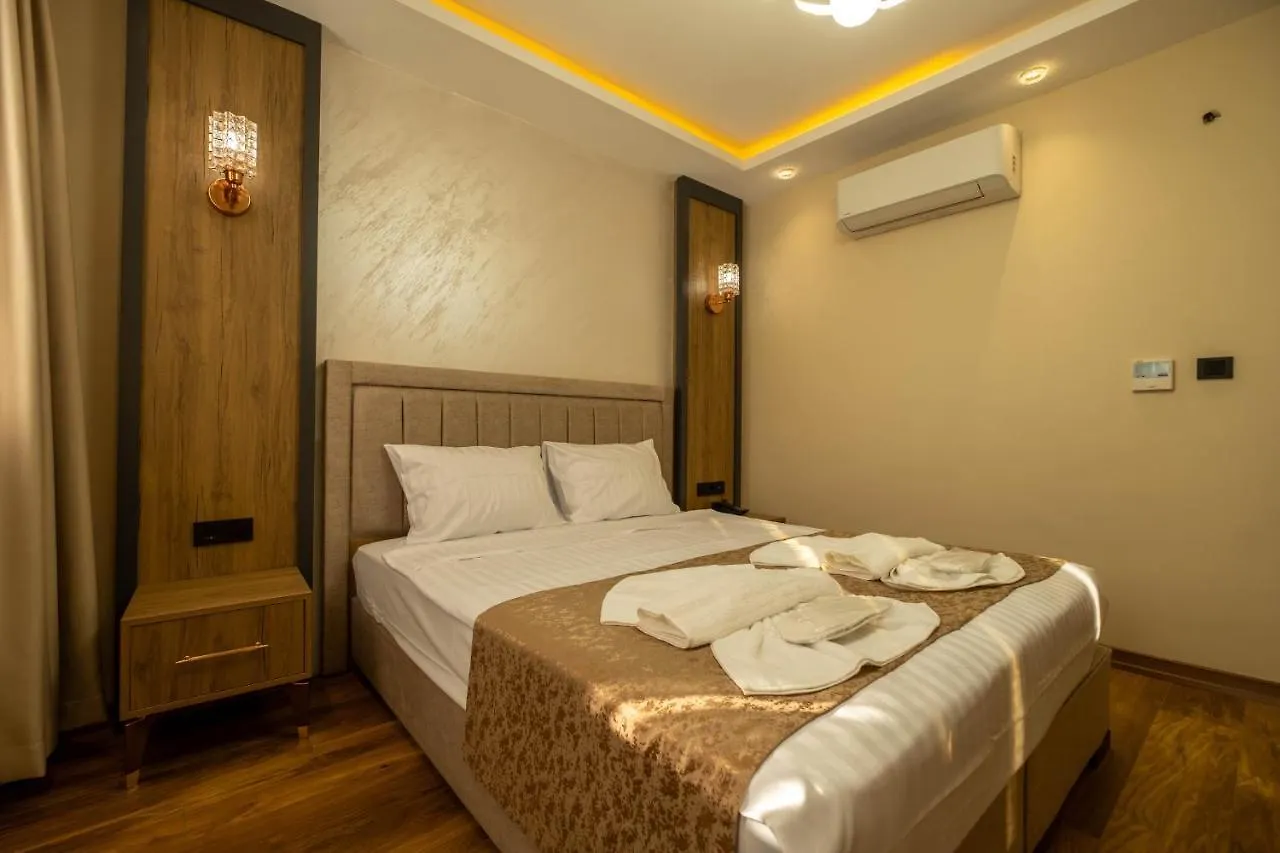 Hopefull Hotel Istanbul Homestay